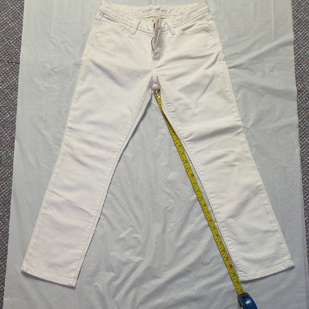 Banana Republic White Jeans with Subtle Logo